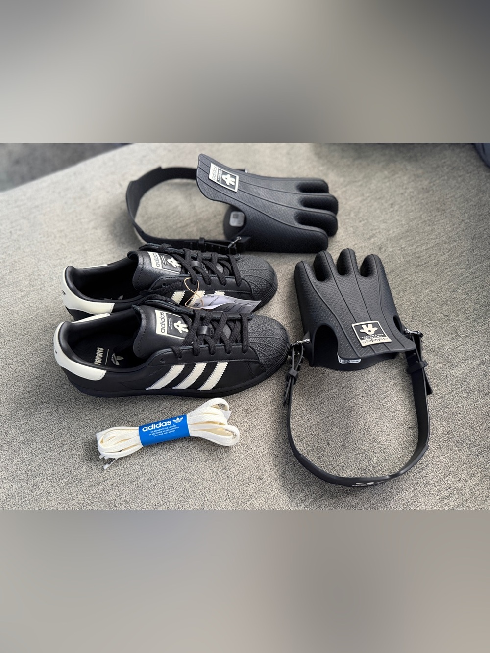 Adidas x Avavav Superfinger Superstar womens 6